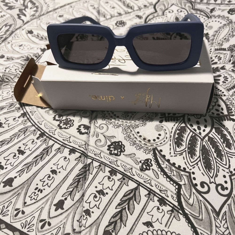 Dime sunglasses